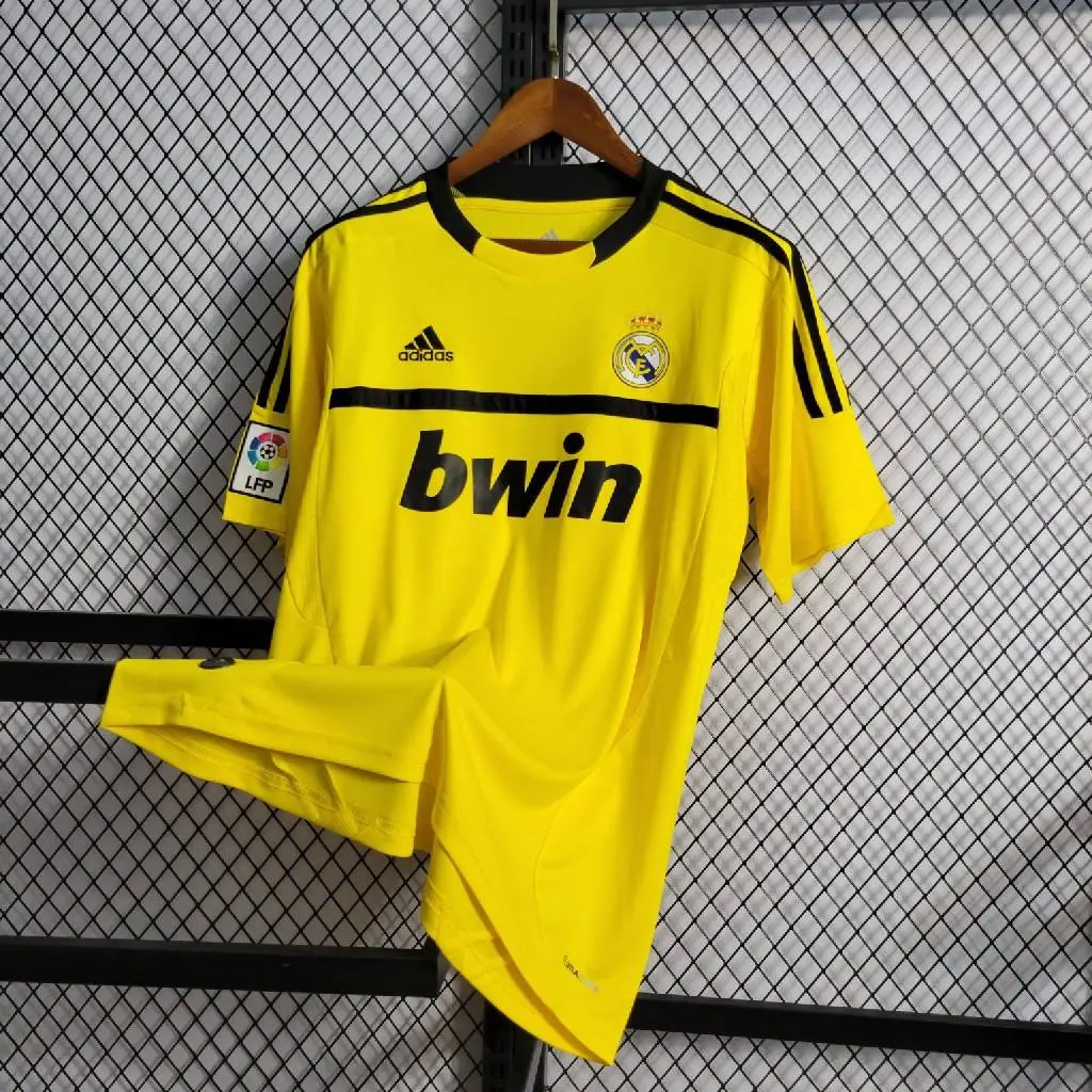 Real Madrid 2011/12 Yellow Goalkeeper Retro Jersey