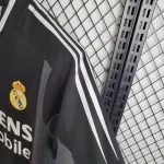 Real Madrid 2004/05 Away Retro Jersey