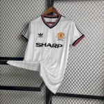 Manchester United 1983/84 Away Retro Jersey